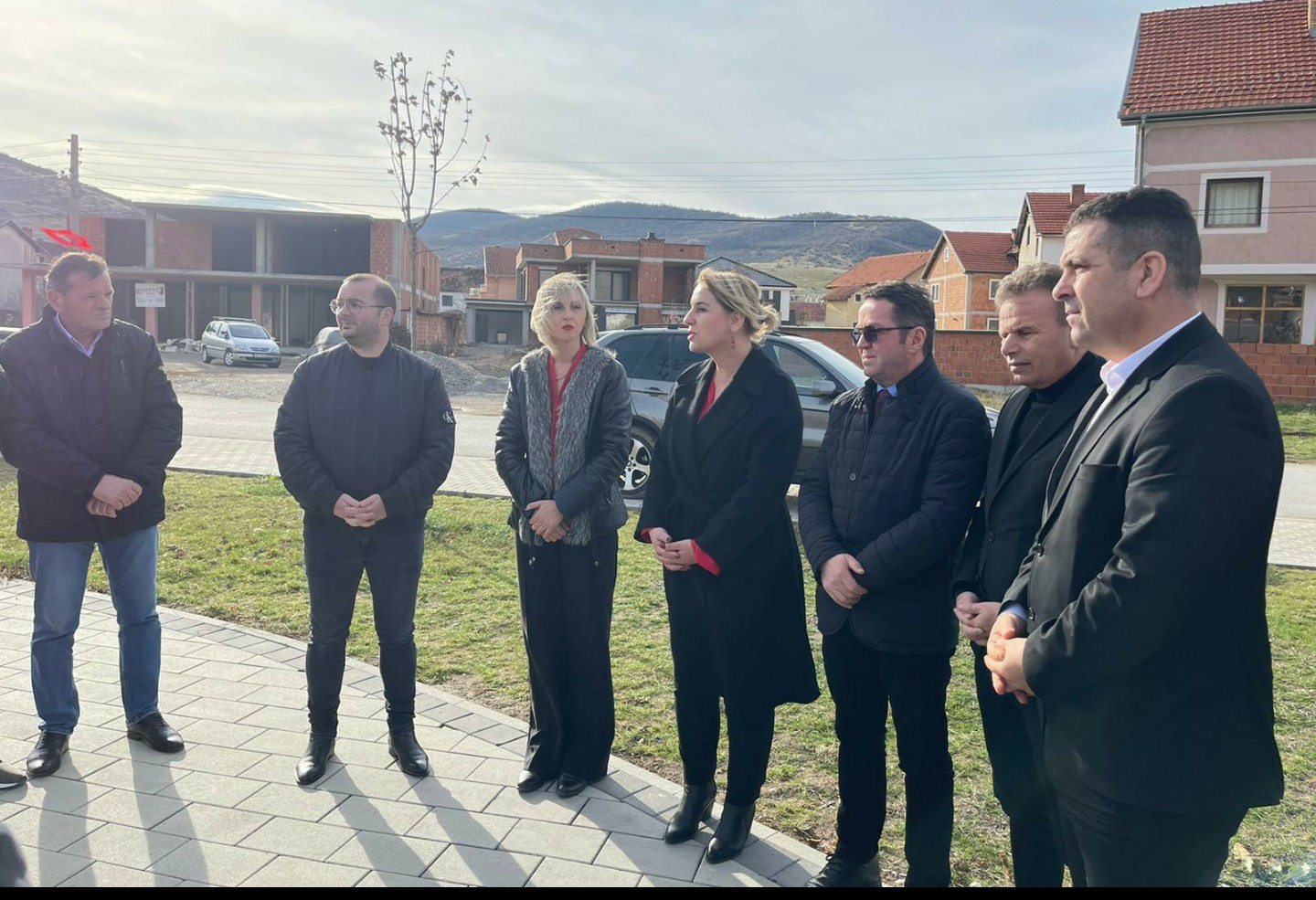 Ministria e Zhvillimit Rajonal dhe Komuna e Gjilanit inaugurojnë Tregun dhe Parkun në fshatin Zhegër