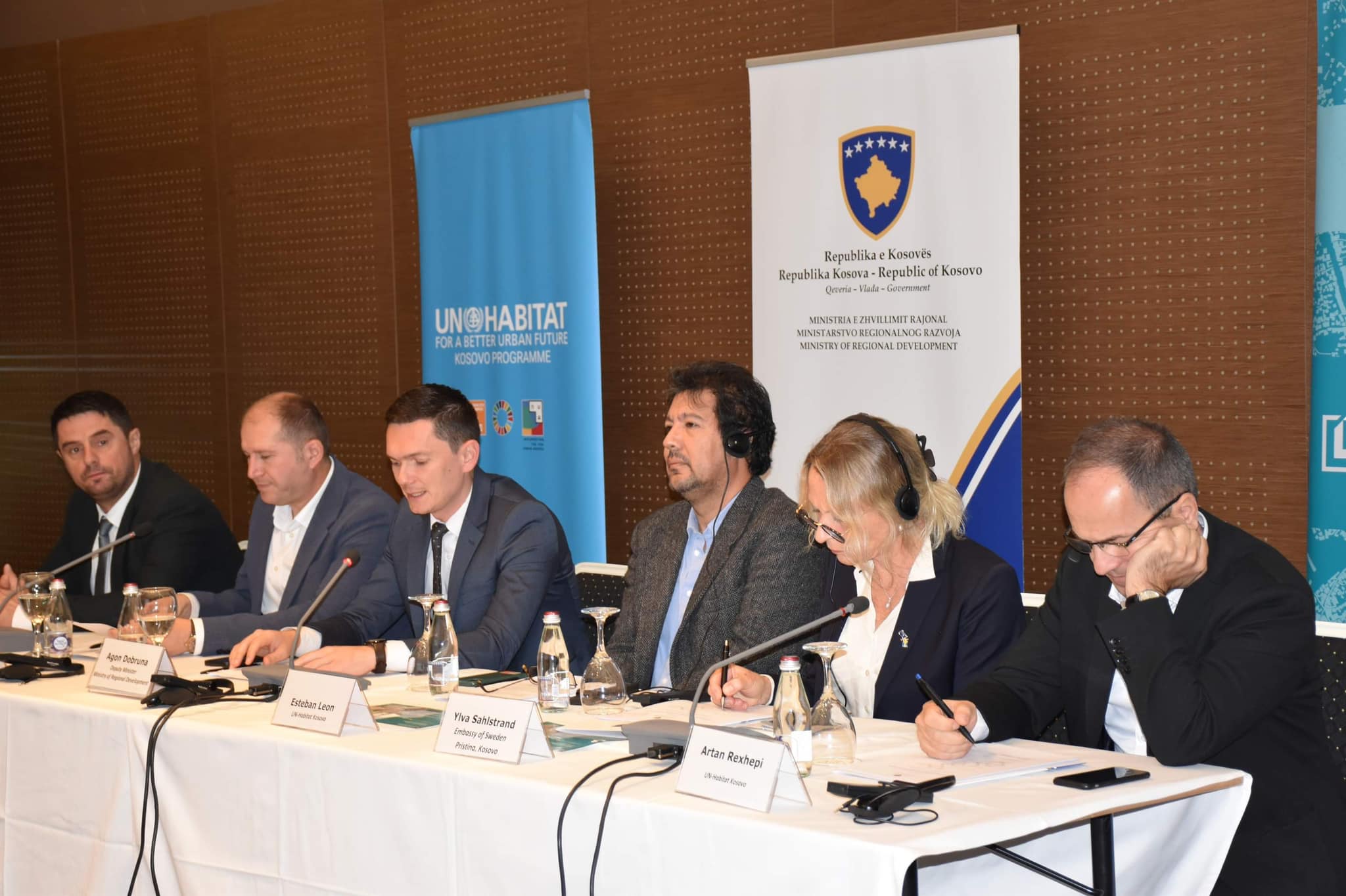 Ministria e Zhvillimit Rajonal (MZHR) në partneritet me UN-Habitat Kosovë mbajnë Punëtorinë -  Prezantimi dhe validimi i draft-analizës së investimeve kapitale të realizuara sipas rajoneve zhvillimore të kosovës për vitin 2021