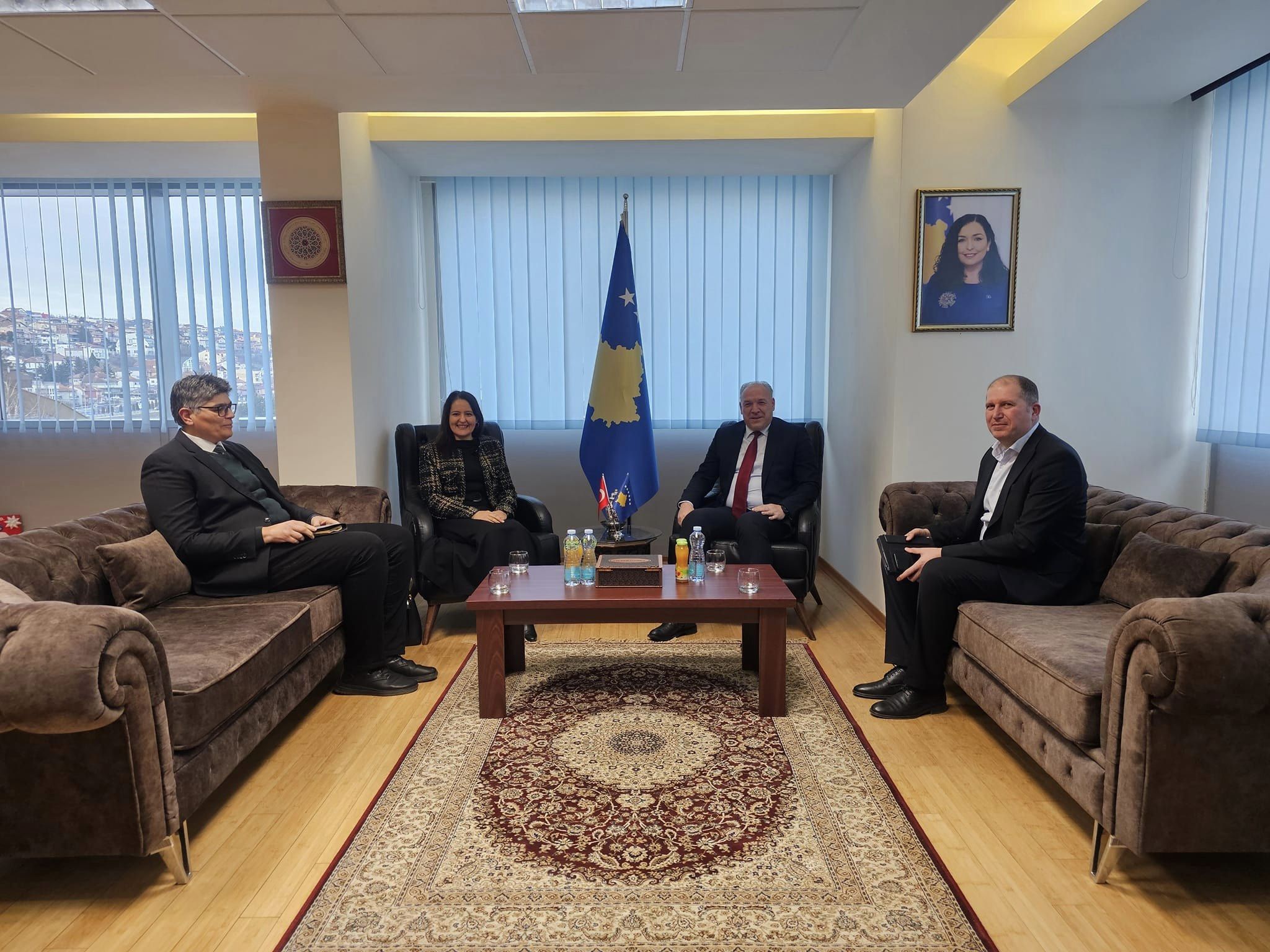 The Minister of MRD, Mr. Fikrim Damka, received the Coordinator of the Turkish Cooperation and Coordination Agency, TIKA, in Pristina, Mrs. Fulya Aslan.