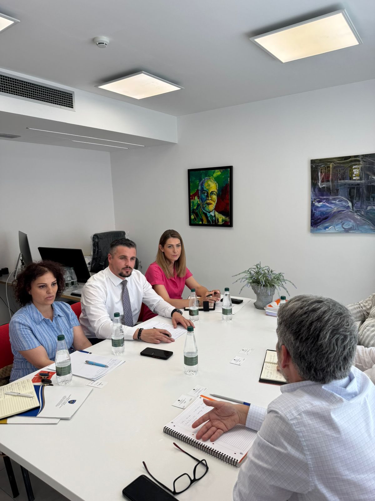 Vizitë zyrtare e përfaqësuesve të MZHR-së në Fondin Shqiptar për Zhvillim