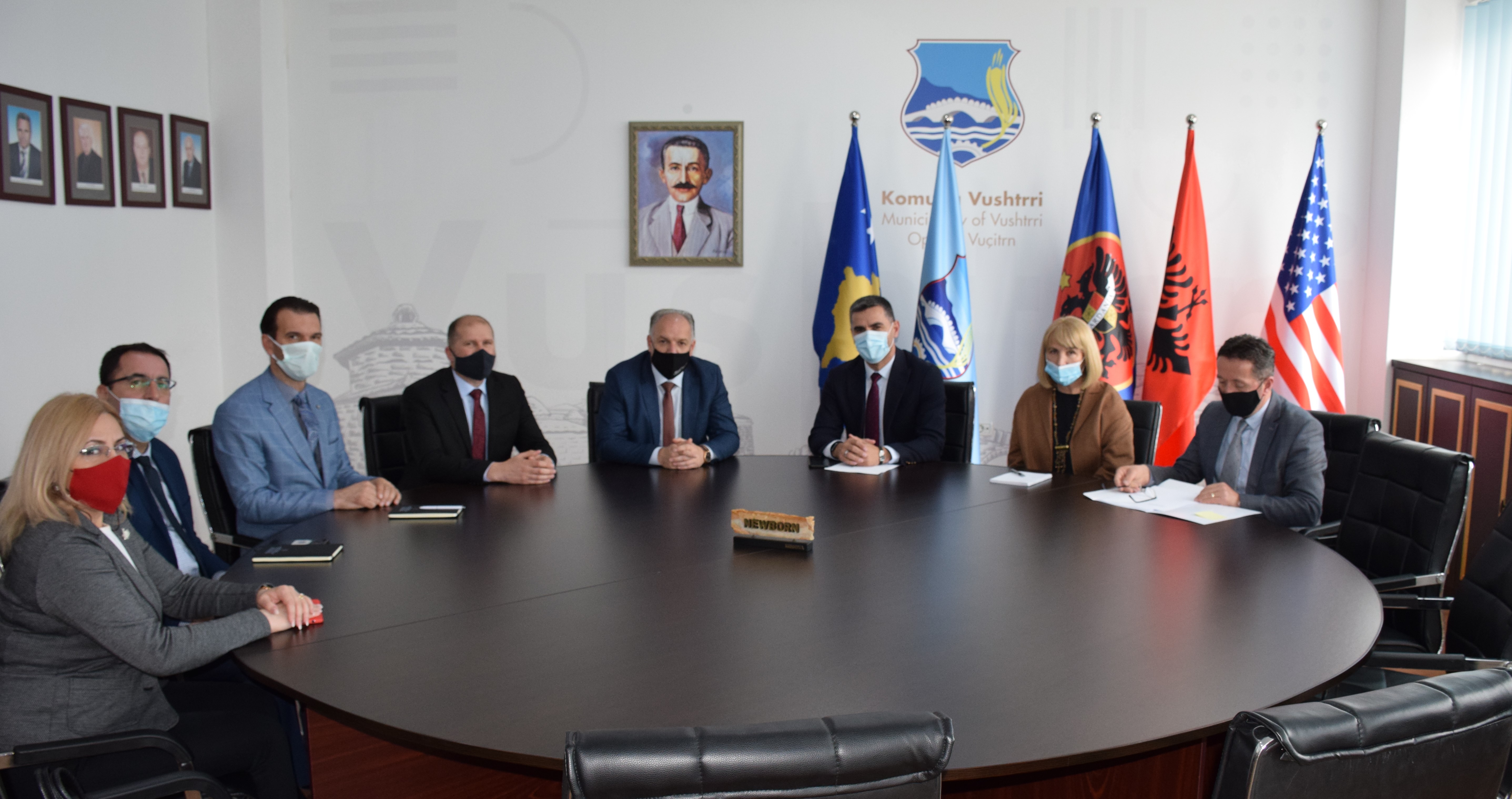 Ministri i Zhvillimit Rajonal z.Fikrim Damka vizitoi komunën e Vushtrrisë