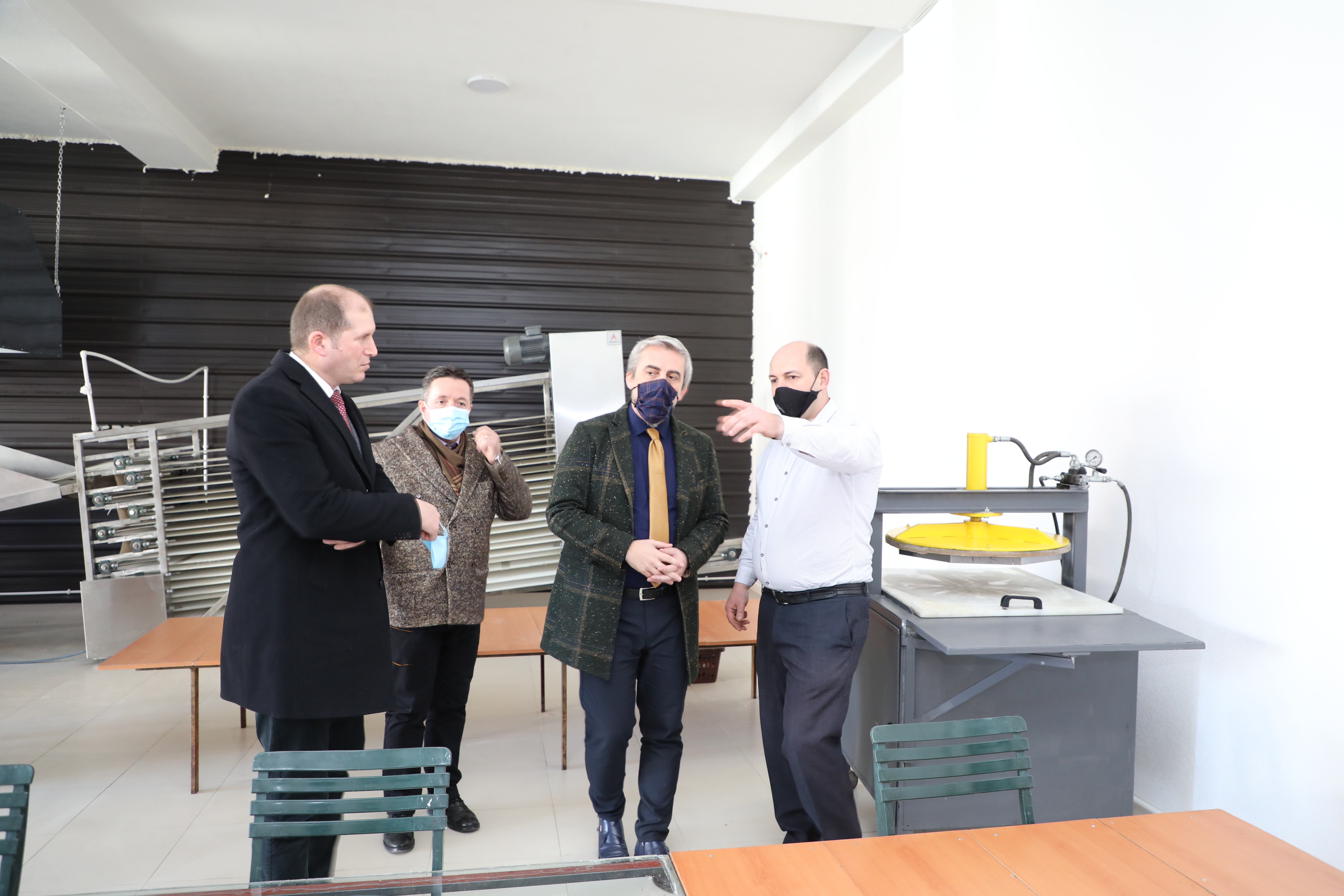 Ministri Kervan viziton biznesin “Bülent Spahija B.I’’ përfitues i Rajonit Zhvillimor Jug