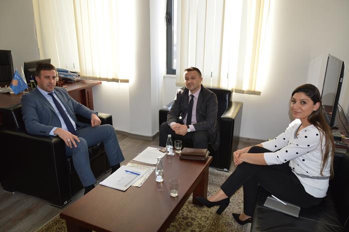 Ministri Rasim Demiri priti sot në vzitë Deputetin nga komuniteti Egjiptian, Veton Berishën