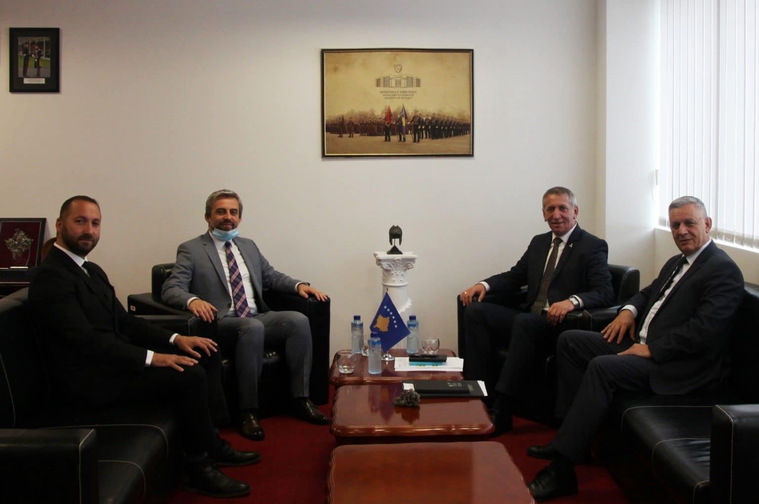 Ministri i Zhvillimit Rajonal, z.Enis Kervan sot vizitoi Ministrinë e Ministrisë së Mbrojtjës z.Anton Quni