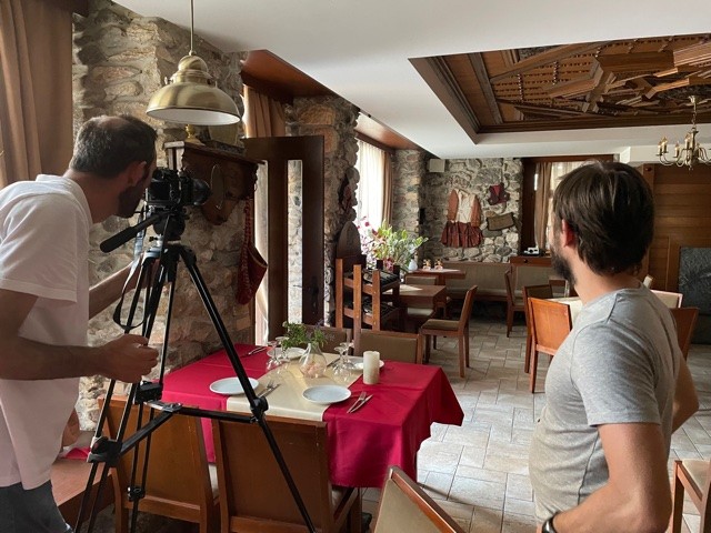 OJQ “LIBERAL DEMOCRAT CENTER-LDC” ka realizuar aktivitetin/realizimin e fotografive në qytetin e Pejës