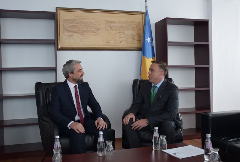 Enis Kervan pranon detyrën e Ministrit të Ministrisë së Zhvillimit Rajonal