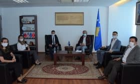 Unioni i Studentëve që studiojnë në Turqi vizituan Ministrin Enis Kervan