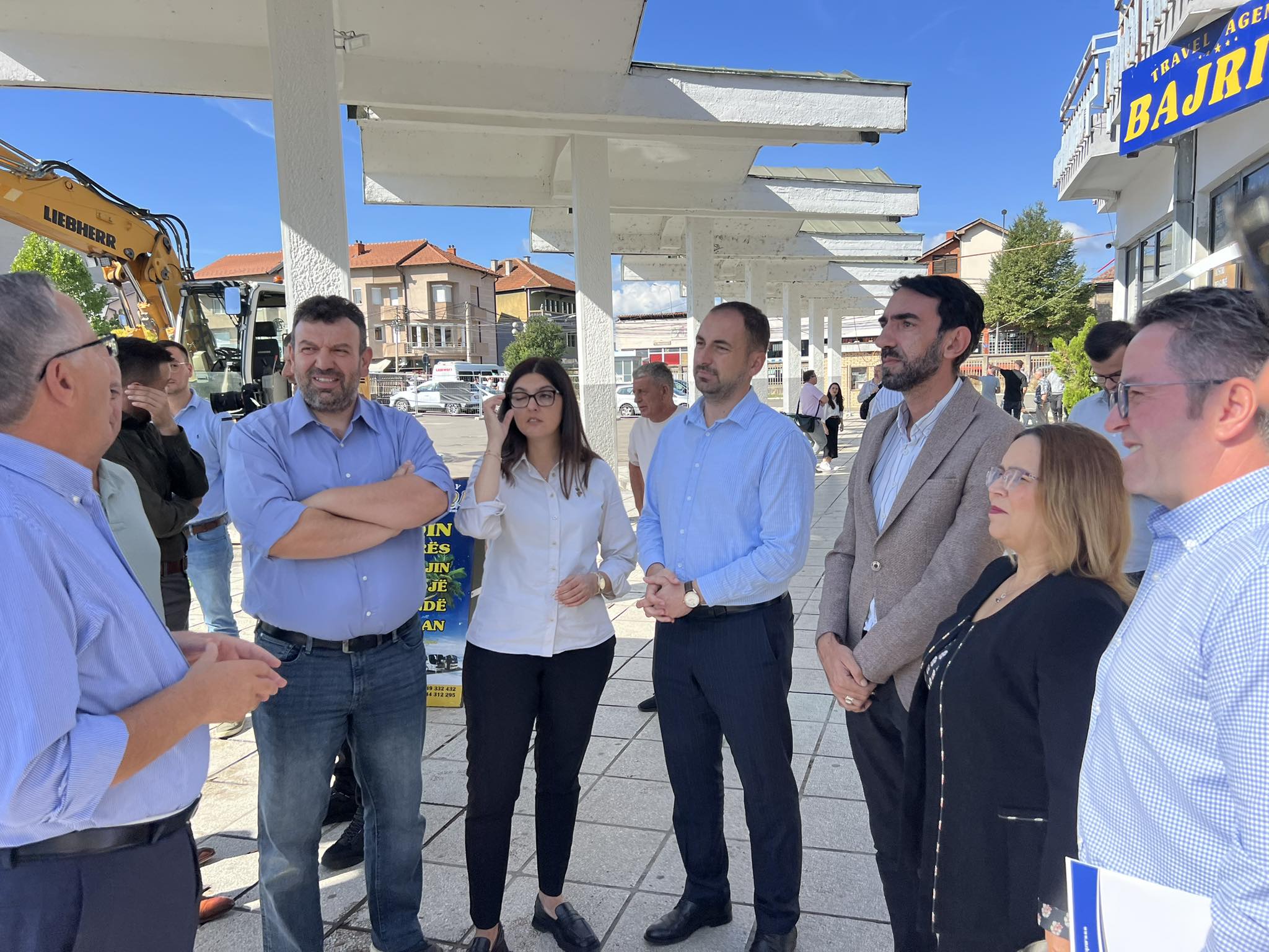 Ministria e Zhvillimit Rajonal inauguron fillimin e punimeve për Projektin “Renovimi i Stacionit të Autobusëve” në Mitrovicën e Jugut.